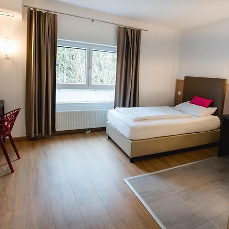 4U Hotel Men Only Hohenthurn Ngoại thất bức ảnh